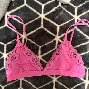 Skims Fits Everybody Lace Triangle Bralette in Neon Orchid (exclusive color)